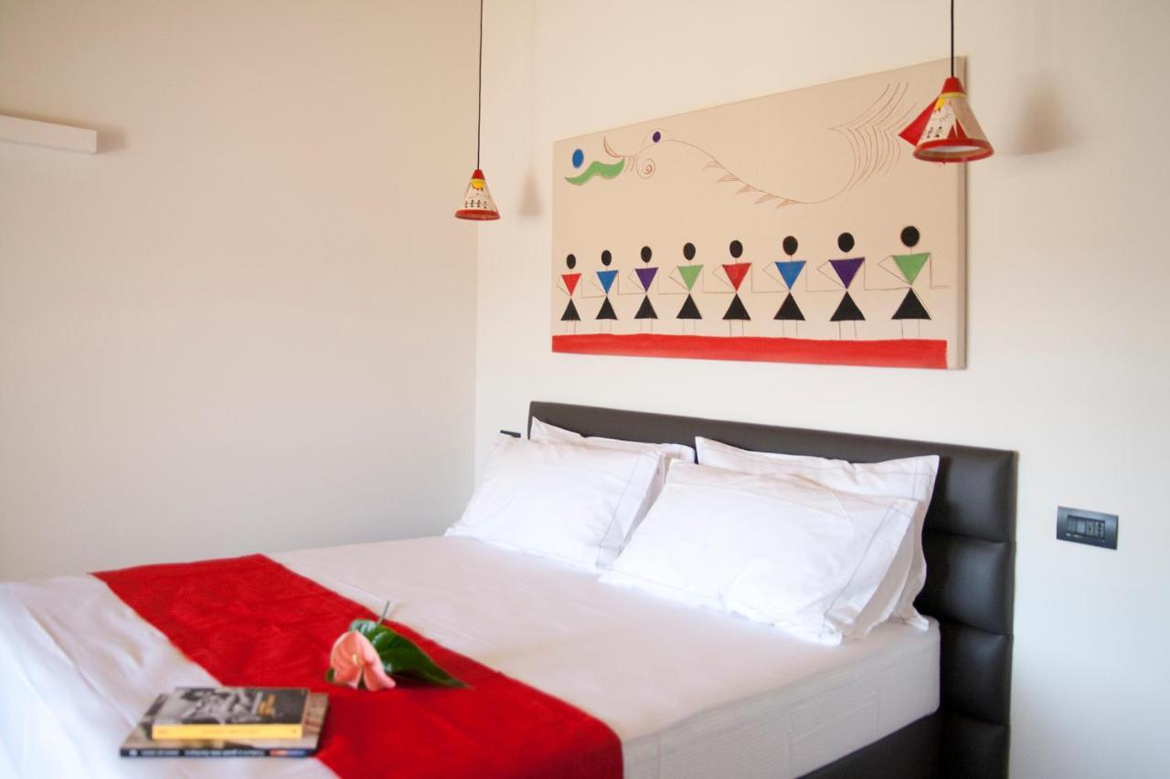 Foyer Rooms & Suites Affittacamere Cagliari Exterior photo